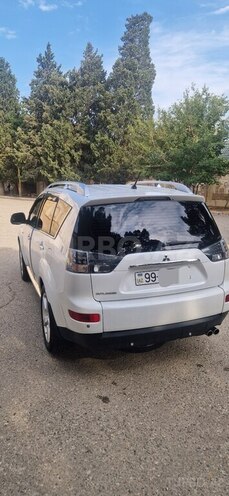 Mitsubishi Outlander 2008, 168,000 km - 3.0 l - Bakı