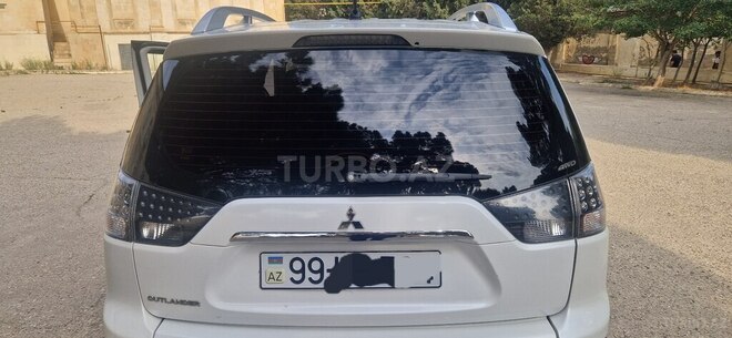Mitsubishi Outlander 2008, 168,000 km - 3.0 l - Bakı