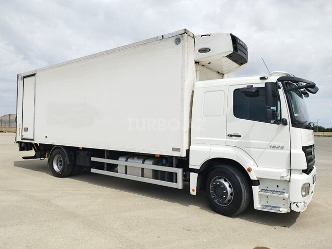 Mercedes Axor 1829 2009, 700,000 km - 6.4 l - Bakı