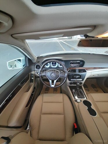 Mercedes C 250 2014, 169,780 km - 1.8 л - Bakı