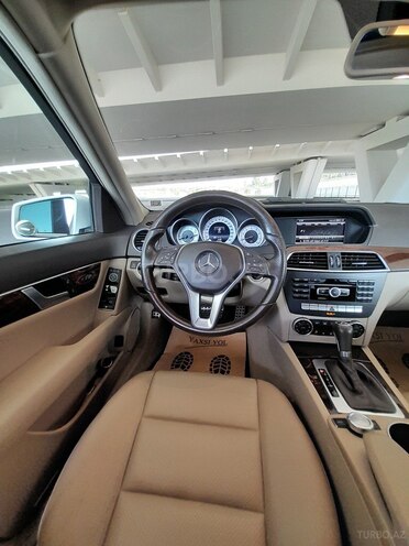 Mercedes C 250 2014, 169,780 km - 1.8 л - Bakı