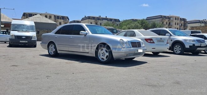 Mercedes E 230 1995, 343,352 km - 2.3 l - Bakı