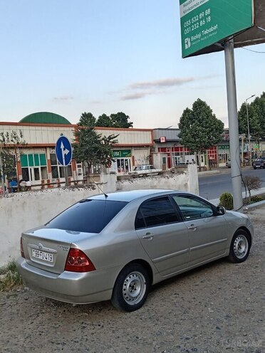 Toyota Corolla 2005, 298,500 km - 1.4 l - Cəlilabad