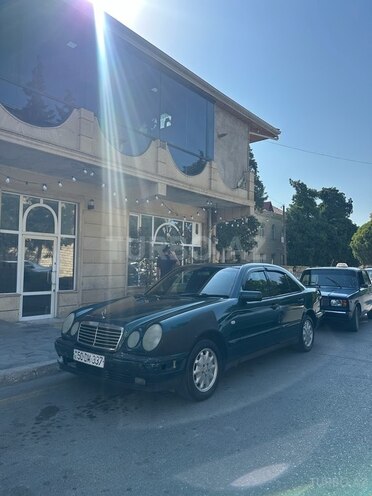Mercedes E 200 1997, 416,000 km - 2.0 l - Xaçmaz