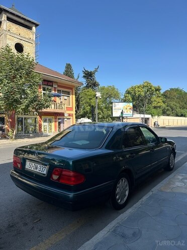 Mercedes E 200 1997, 416,000 km - 2.0 l - Xaçmaz