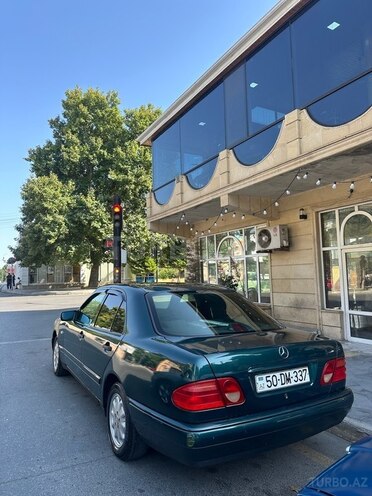 Mercedes E 200 1997, 416,000 km - 2.0 l - Xaçmaz