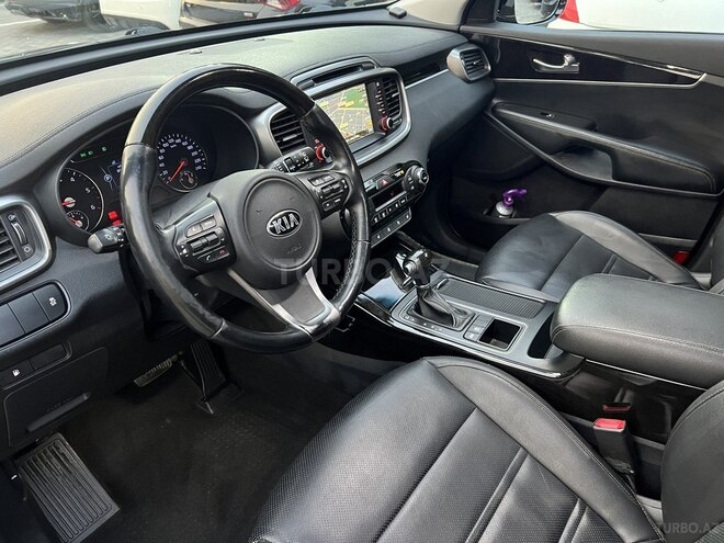Kia Sorento-7