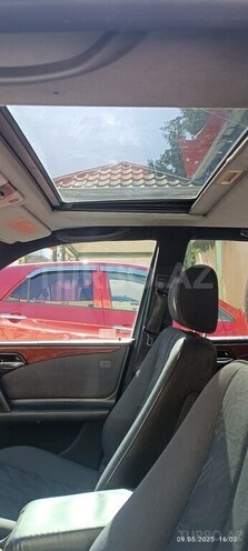 Mercedes E 230 1996, 291,000 km - 2.3 l - Bakı