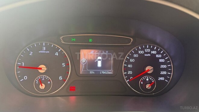 Kia Sorento 2015, 178,500 km - 2.0 l - Bakı