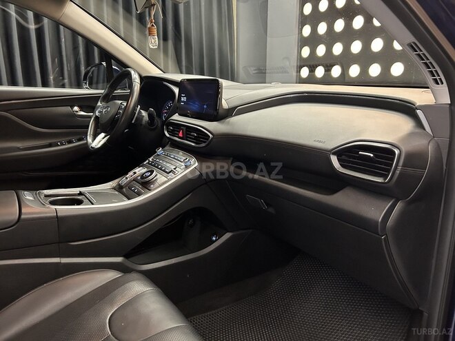 Hyundai Santa Fe-12