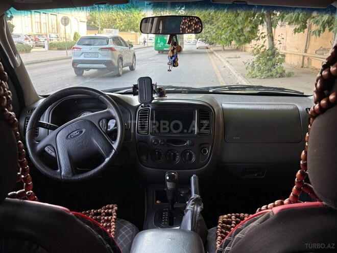 Ford Escape 2004, 180,000 km - 2.3 l - Bakı