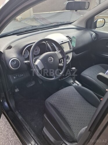 Nissan Note-2