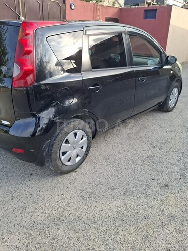Nissan Note-7