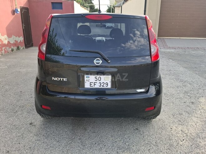 Nissan Note-8