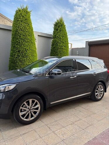 Kia Sorento-4