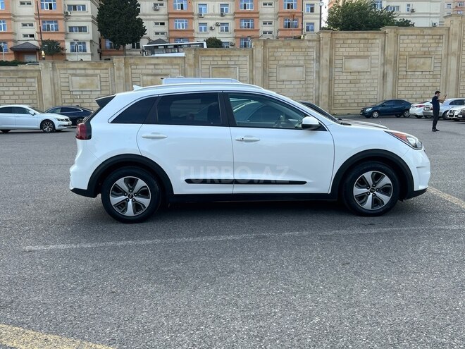 Kia Niro 2017, 197,000 km - 1.6 л - Bakı