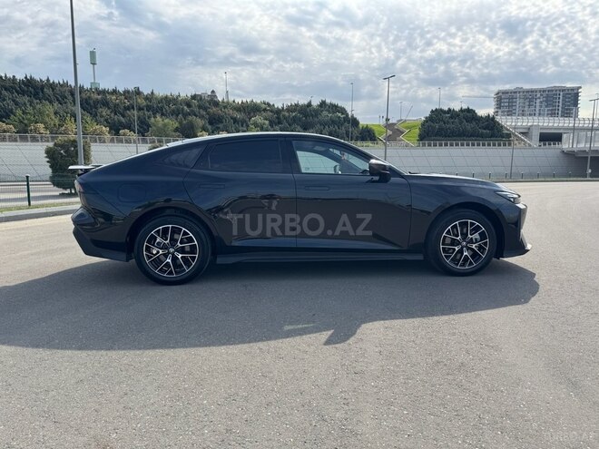 Changan  2024, 9,000 km - 1.5 l - Bakı