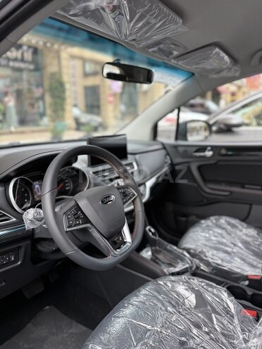 JAC JS3-8