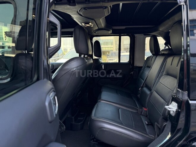 Jeep Wrangler-8