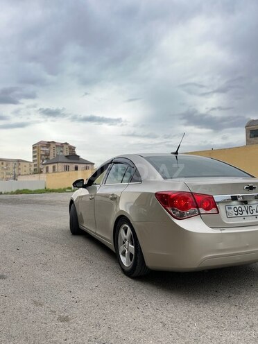 Chevrolet Cruze 2013, 234,000 km - 1.4 l - Salyan