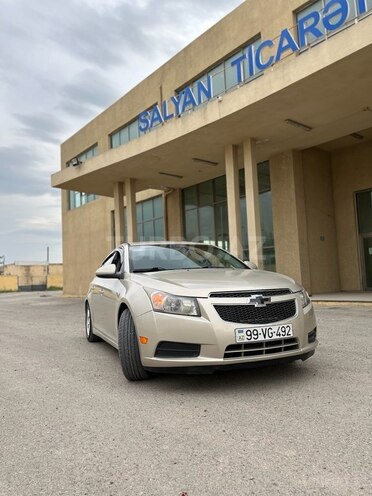 Chevrolet Cruze 2013, 234,000 km - 1.4 l - Salyan