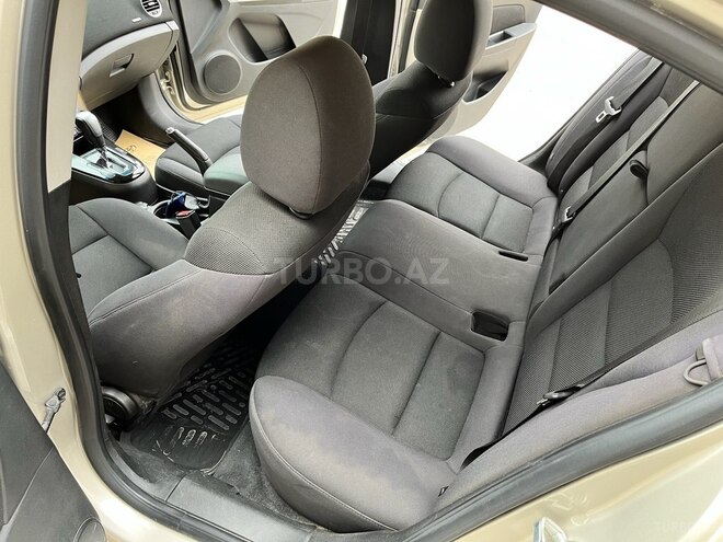 Chevrolet Cruze 2013, 234,000 km - 1.4 l - Salyan