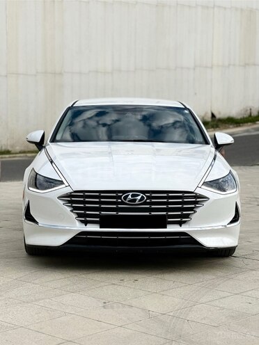 Hyundai Sonata-1