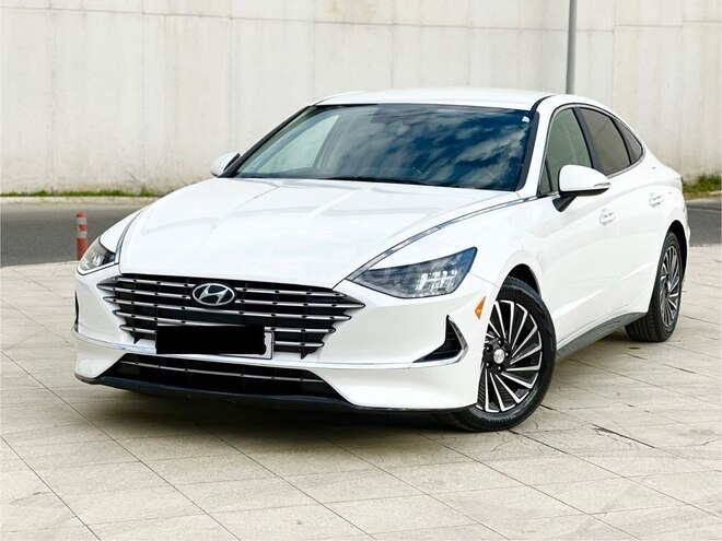 Hyundai Sonata-2