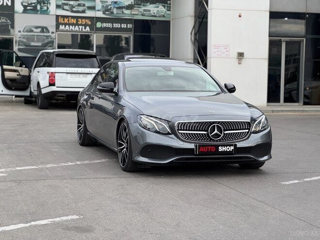 Mercedes E 200-19