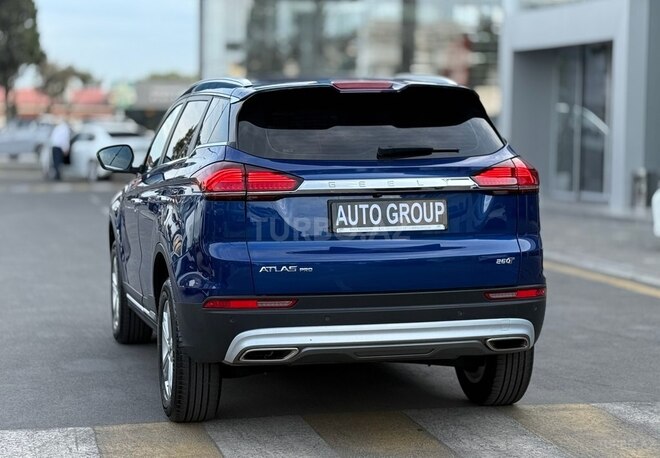 Geely Atlas Pro-7