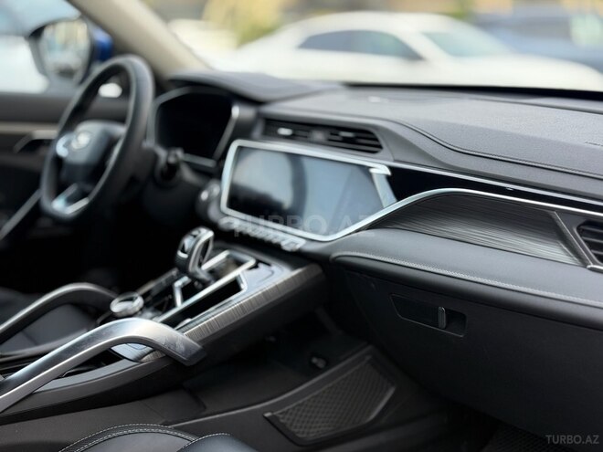 Geely Atlas Pro-17
