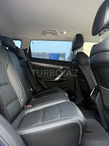 Geely Atlas Pro-18