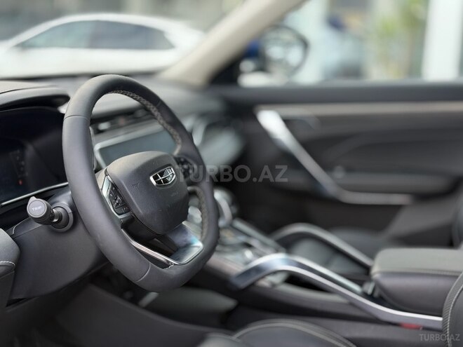 Geely Atlas Pro-14