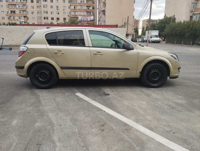 Opel Astra 2005, 241,000 km - 1.4 l - Bakı