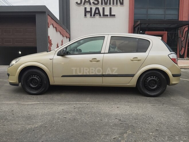 Opel Astra 2005, 241,000 km - 1.4 l - Bakı