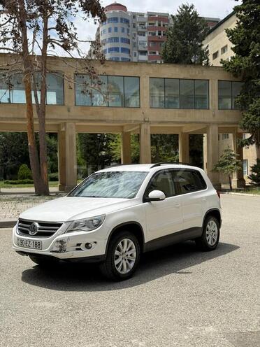 Volkswagen Tiguan 2008, 275,000 km - 2.0 l - Bakı