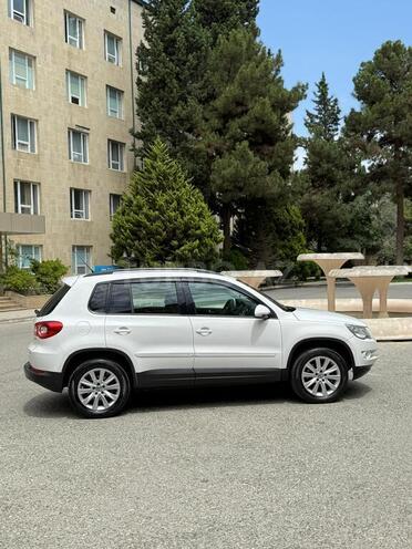 Volkswagen Tiguan 2008, 275,000 km - 2.0 l - Bakı
