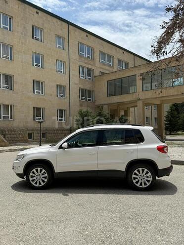 Volkswagen Tiguan 2008, 275,000 km - 2.0 l - Bakı
