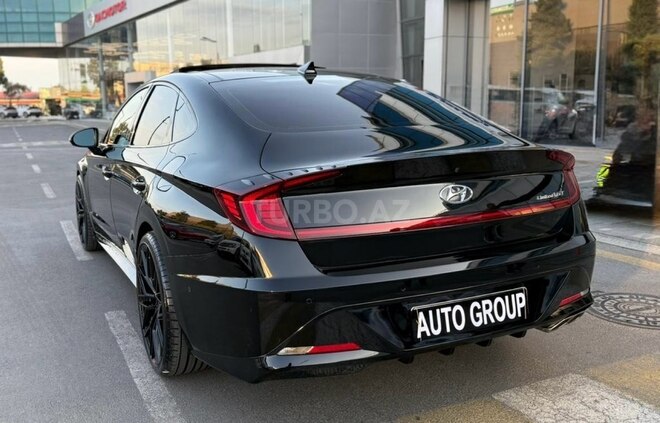 Hyundai Sonata-9