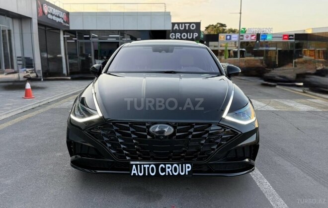 Hyundai Sonata-1