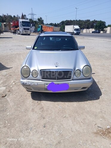 Mercedes E 230 1995, 420,000 km - 2.3 l - Sumqayıt