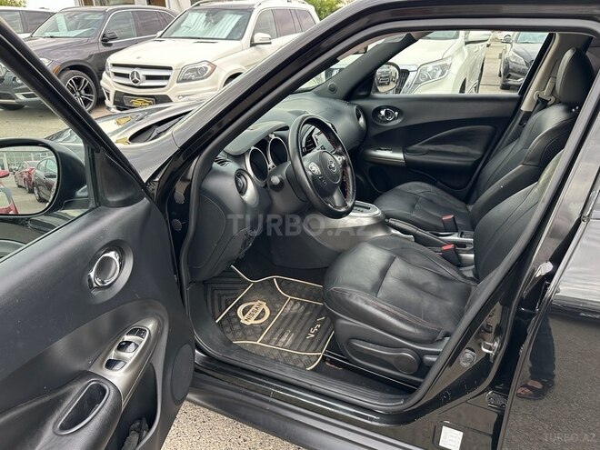 Nissan Juke-12