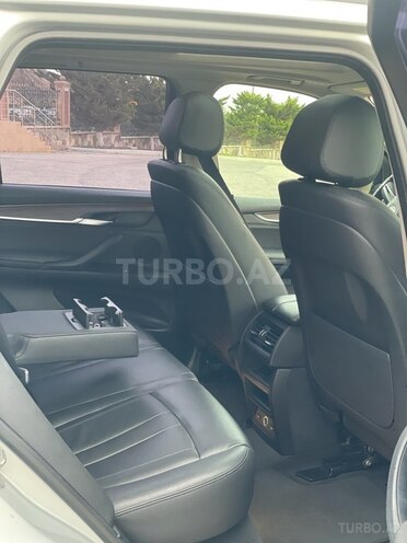 BMW X5 2015, 132,884 km - 3.0 l - Bakı