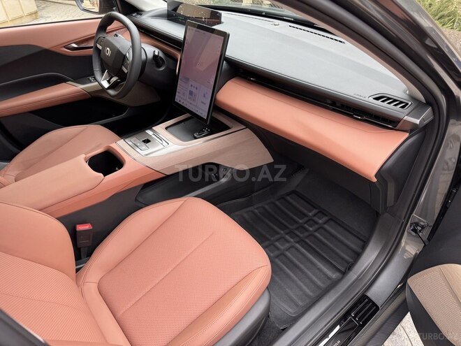 Changan Qiyuan A05 2025, 5,500 km - 1.5 л - Bakı