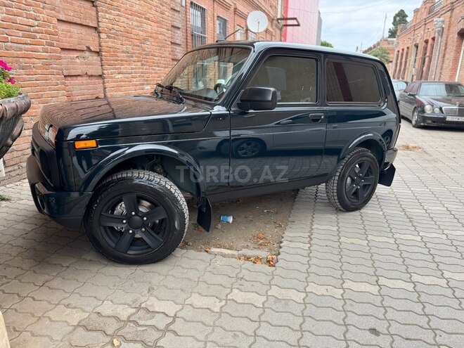 LADA (VAZ) Niva-2