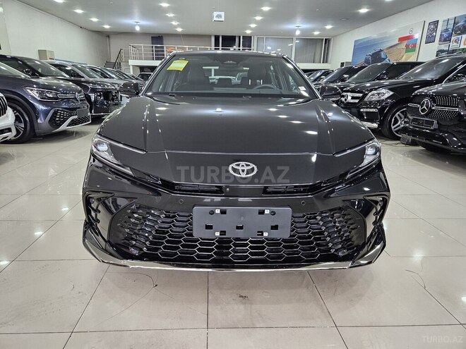 Toyota Camry-3