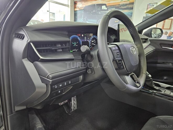 Toyota Camry-10