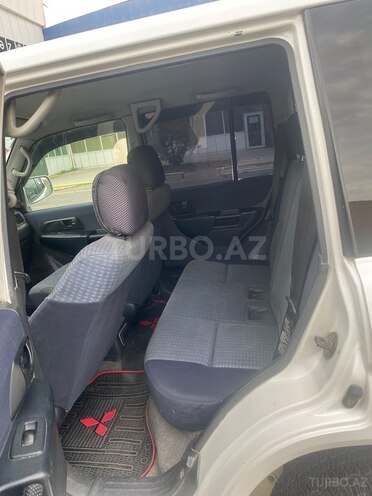 Mitsubishi Pajero io 2000, 285,000 km - 1.8 l - Bakı