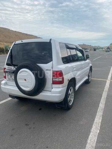 Mitsubishi Pajero io 2000, 285,000 km - 1.8 l - Bakı