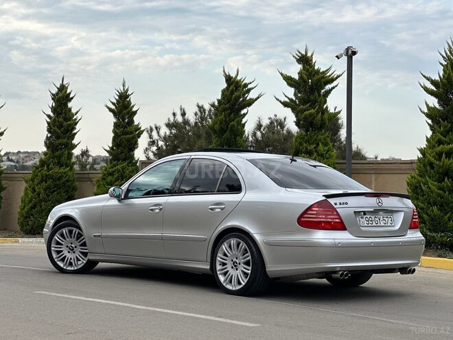 Mercedes E 320 2002, 257,000 km - 3.2 l - Bakı